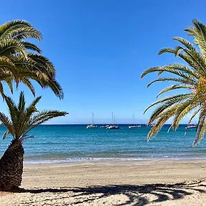 Studio 2 + 2 Dans Résidence Avec Piscine , Bandol France